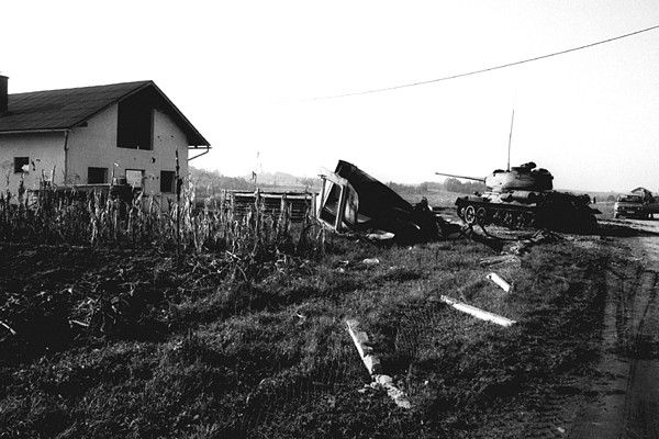 T-34 unisten u Logoristu, Karlovac