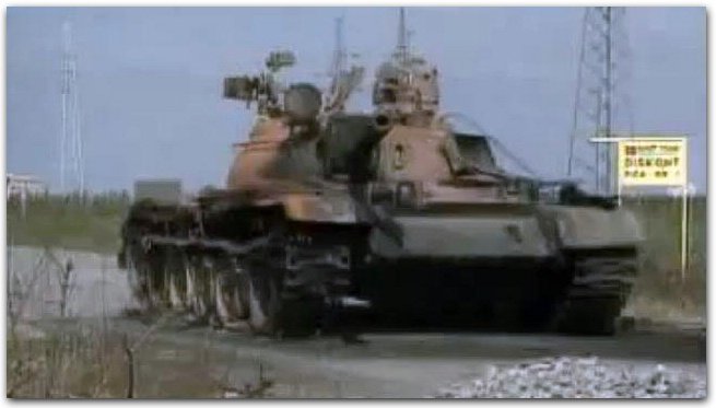 Tenk T-55 uništen na potezu Stara - Nova Tenja, blizu Osijeka 1991.g.
